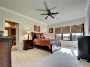 For Sale: 7800 Southwest Pkwy #APT 2011 Austin, TX 78735