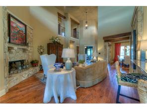 1 Waterfall Dr, Austin TX 78738