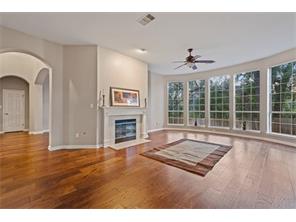 6129 Mordred Ln