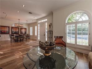 4107 Belmont Park Dr