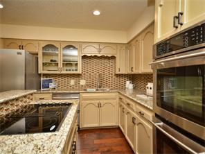 9409 Cedar Crest Dr