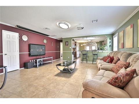 6400 Garden Rose Path
