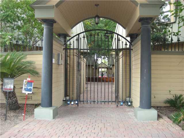 2500 Steck Ave #30