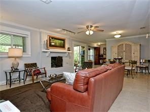 8104 Falmouth Dr Austin, TX 78757