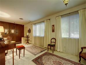 For Sale: 1910 Teakwood Dr Austin, TX 78757
