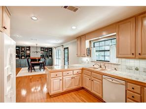 2903 Stardust Dr