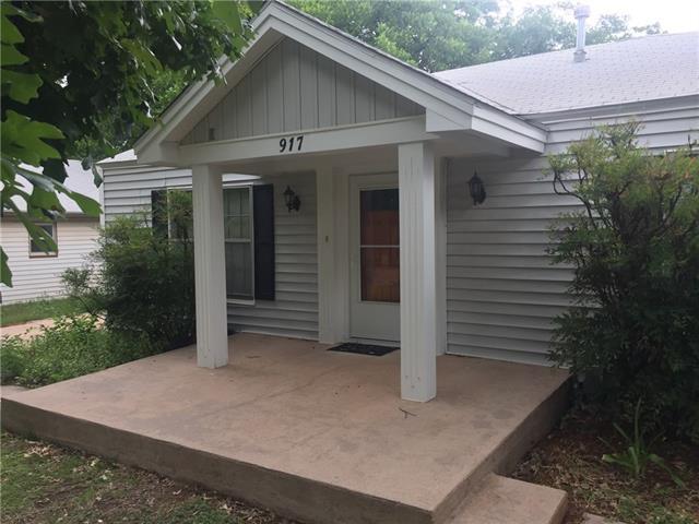 1817 Ivanhoe Ln