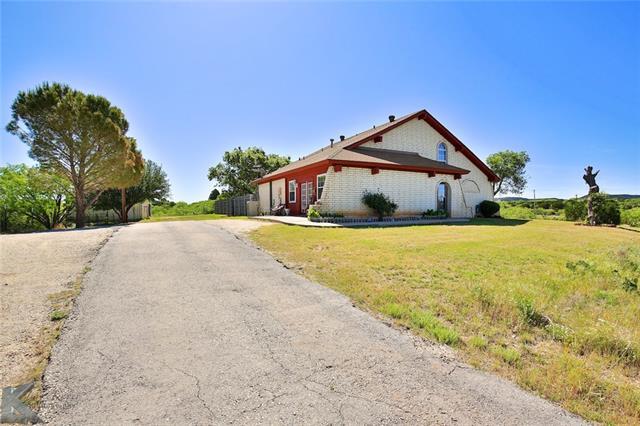 833 Flat Water Dr