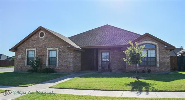 833 Flat Water Dr