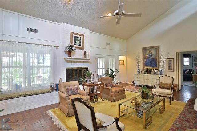 For Sale: 12 Bay Water Dr Abilene, TX 79602