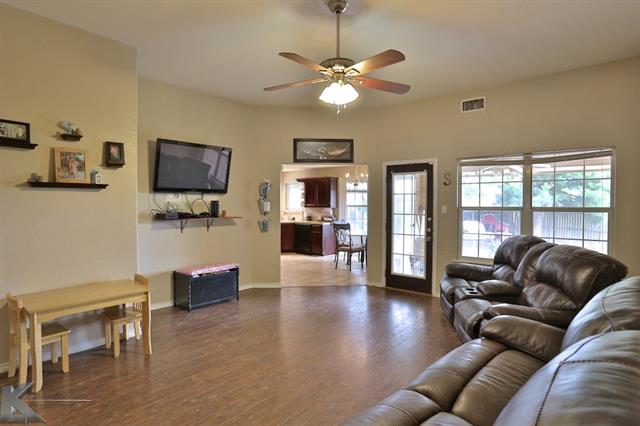 For Sale: 4410 Bob O Link Dr Abilene, TX 79606