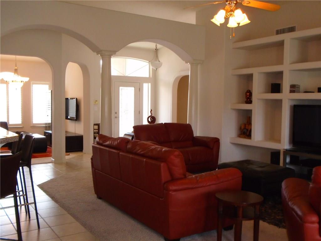 6309 Franklin View Dr