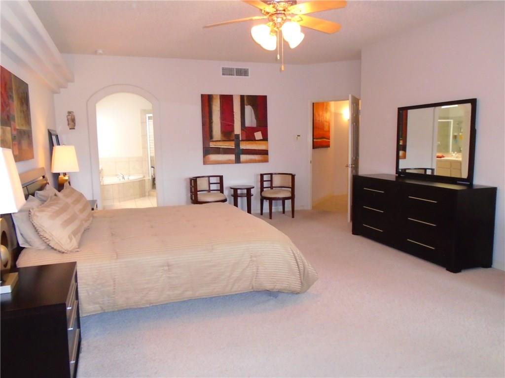6309 Franklin View Dr