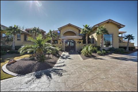1525 Meadowview Dr
