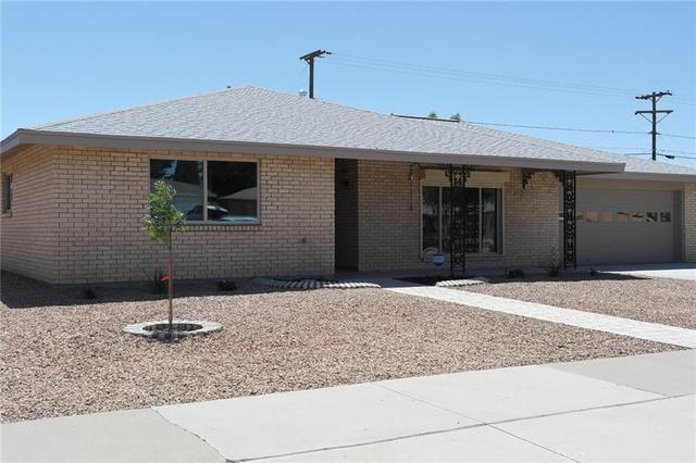9558 Desert Ridge Dr