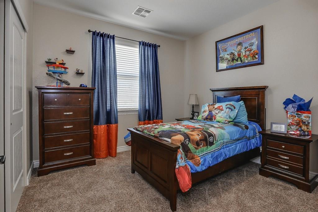 713 Colonial Bluff Dr