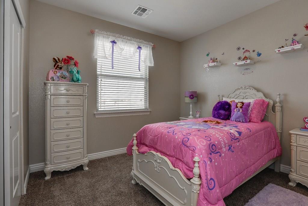 713 Colonial Bluff Dr