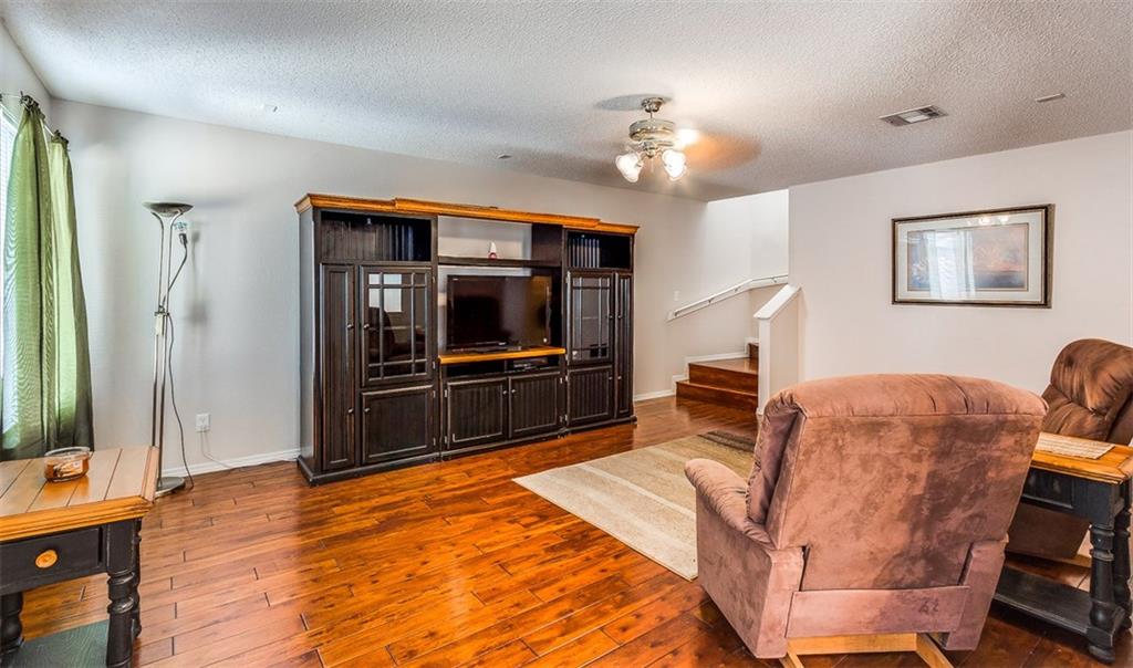 12009 E Oak Abbey Ct E