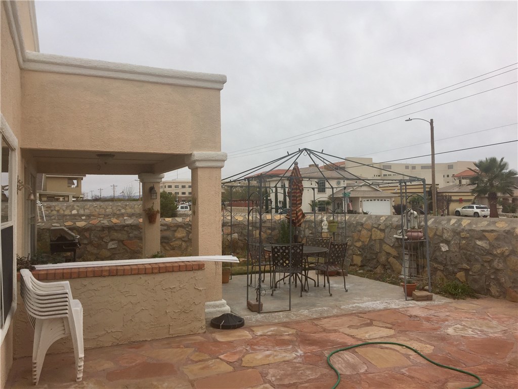 2328 Tierra Serena Rd
