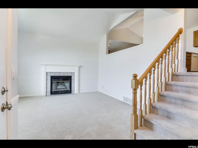 205 E 2050 N Centerville, UT 84014