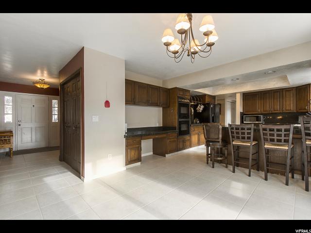 540 Grand Oaks Dr