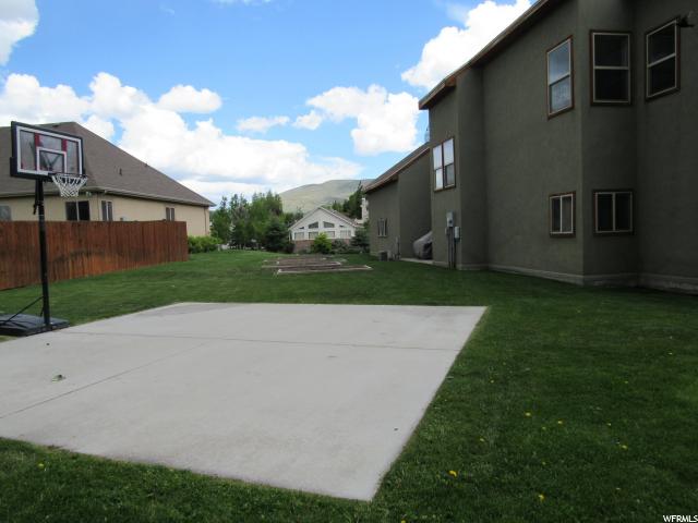 For Sale: 692 E Lakeview Dr Heber City, UT 84032