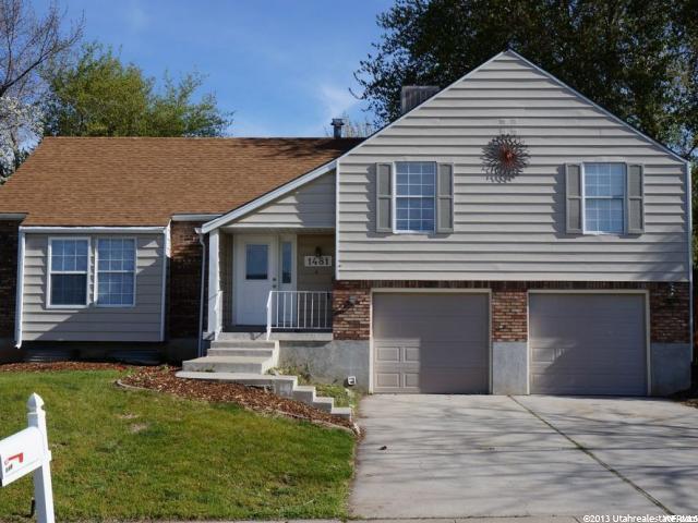 1481 E Pinewood Cir N