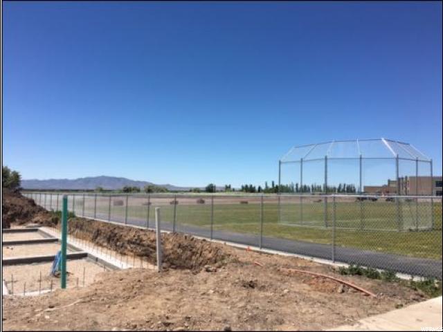 For Sale: 118 S 2300 W Kaysville, UT 84037