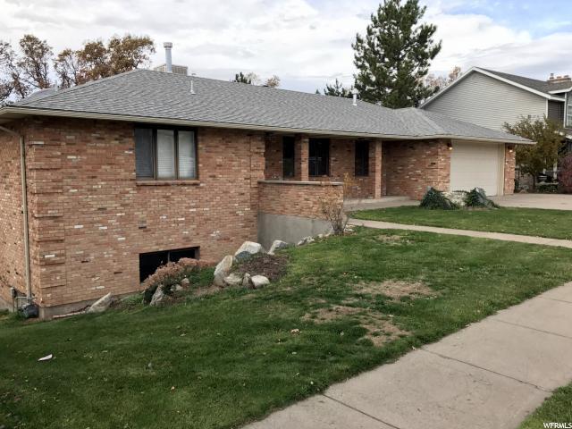 1035 E Fairway View Dr S