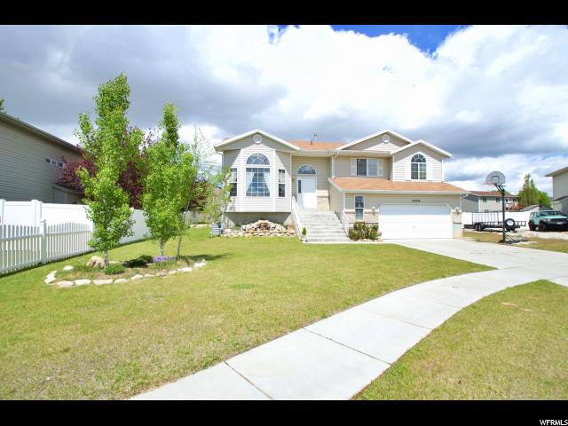 928 E Sam Cir
