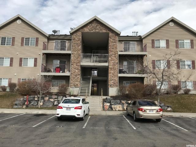 109 S Tamarak Cir
