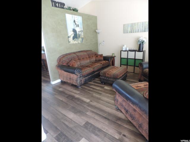 7960 Molly Dr Magna, UT 84044