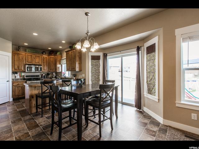 2037 S Bridle Cir Saratoga Springs, UT 84045