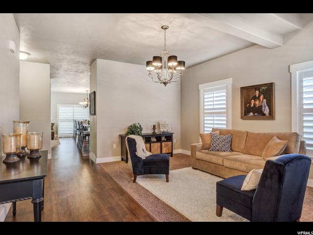 6898 S Suzanne Dr