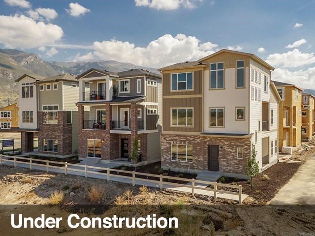 25 E Park Dr S