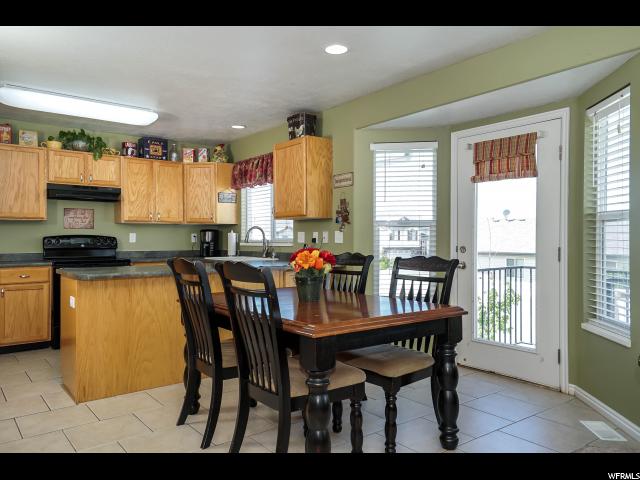 992 W Stonehenge Dr North Salt Lake, UT 84054