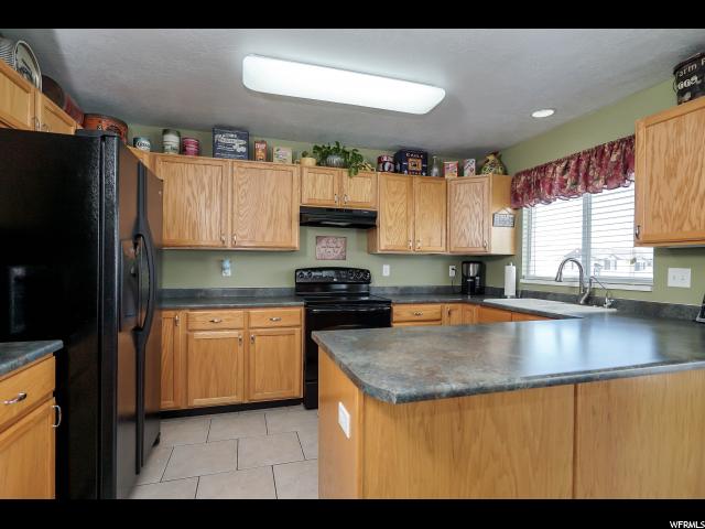 992 W Stonehenge Dr North Salt Lake, UT 84054