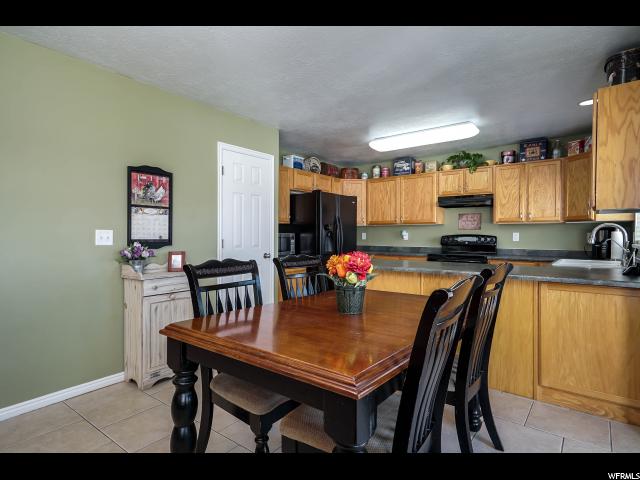 992 W Stonehenge Dr North Salt Lake, UT 84054