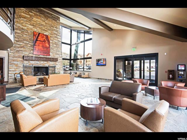 2771 E Bitterbrush Dr #34