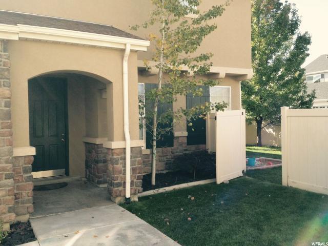 6 S Clayton Ct