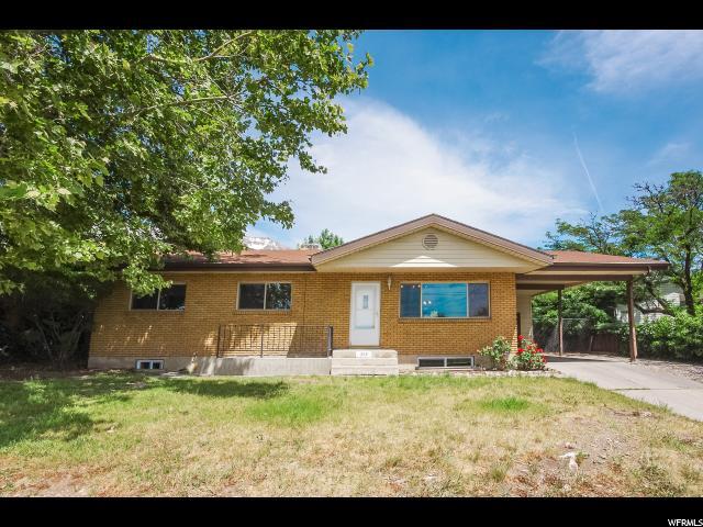 6 S Clayton Ct