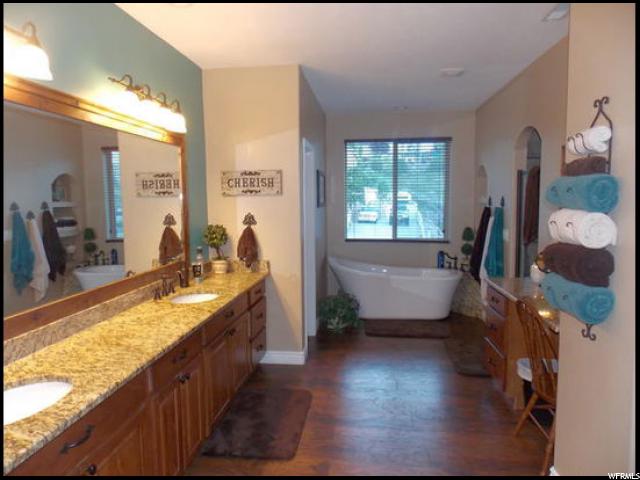 For Sale: 9623 N Aztec Dr W Pleasant Grove, UT 84062