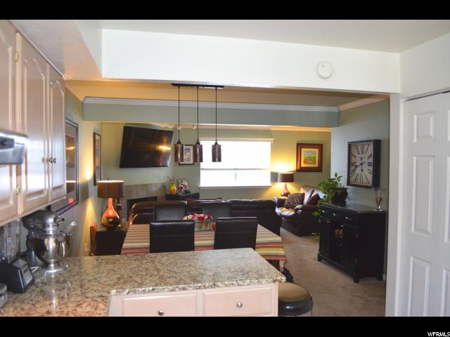 645 E Williamsburg Park Cir S Sandy, UT 84070