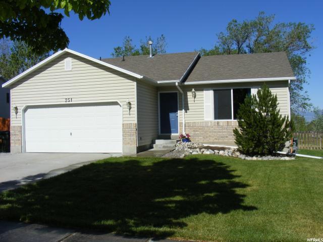 485 E 1310 N