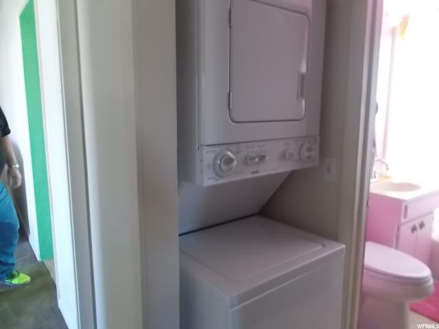 310 S 360 W