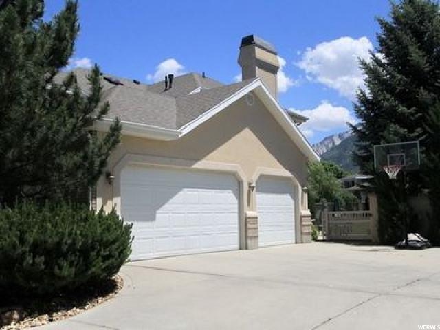 2447 E Granite Hills Cir S