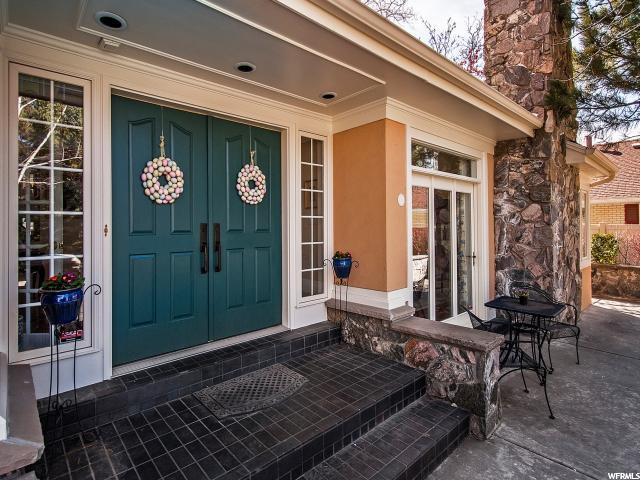 For Sale: 2834 E Etienne Way Sandy, UT 84093