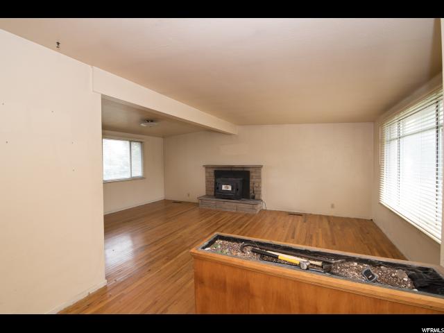 8516 S Colene Dr E Sandy, UT 84094