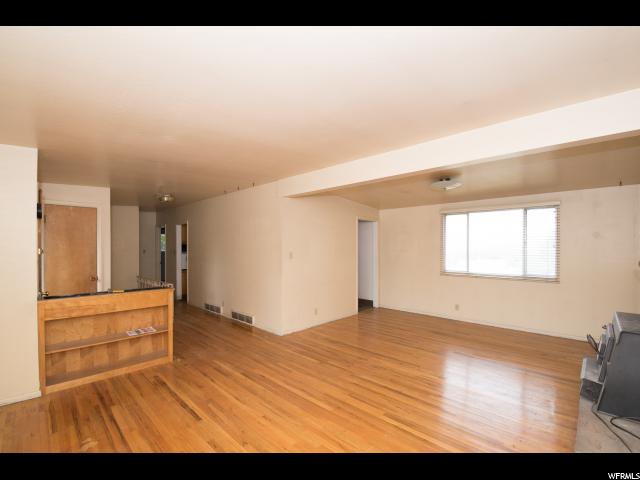 8516 S Colene Dr E Sandy, UT 84094
