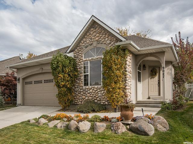 9047 Enchanted Oak Ln